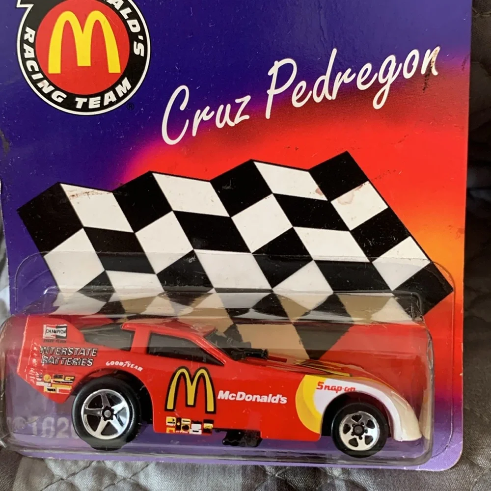 Mattel Hot Wheels McDonald’s Racing Team Cars- Cruz Pedregon & Bill Elliott 🆕